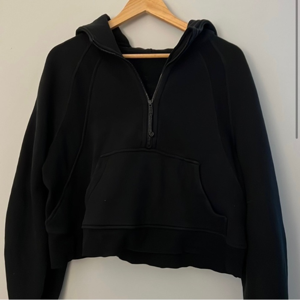 Lululemon Scuba Half Zip Sweatshirt M/L Black